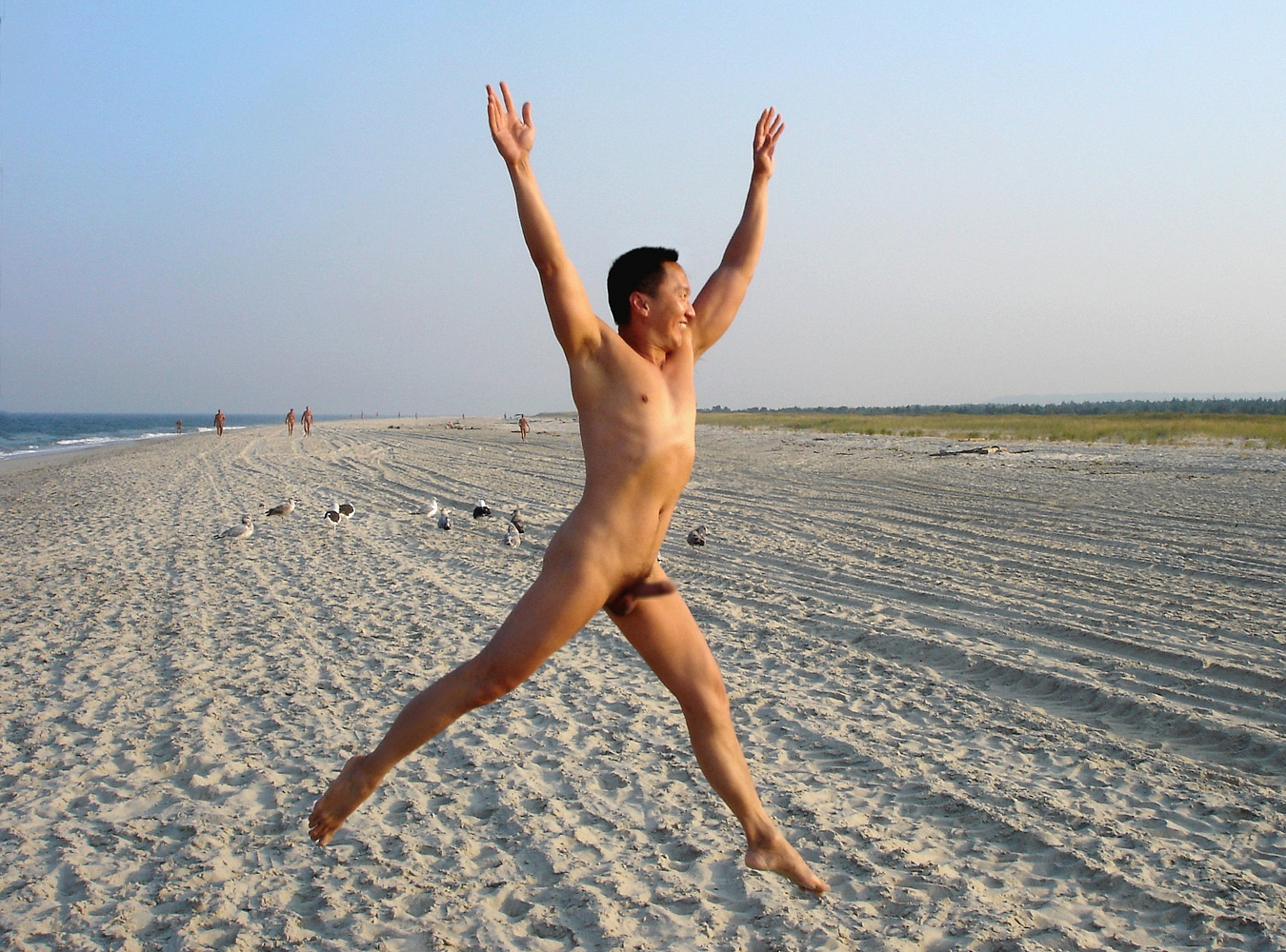 4040：自然の中のヌーディスト | やっぱり男が好き ～下着（ビキニ・白ブリ・六尺）好き親父の部屋～